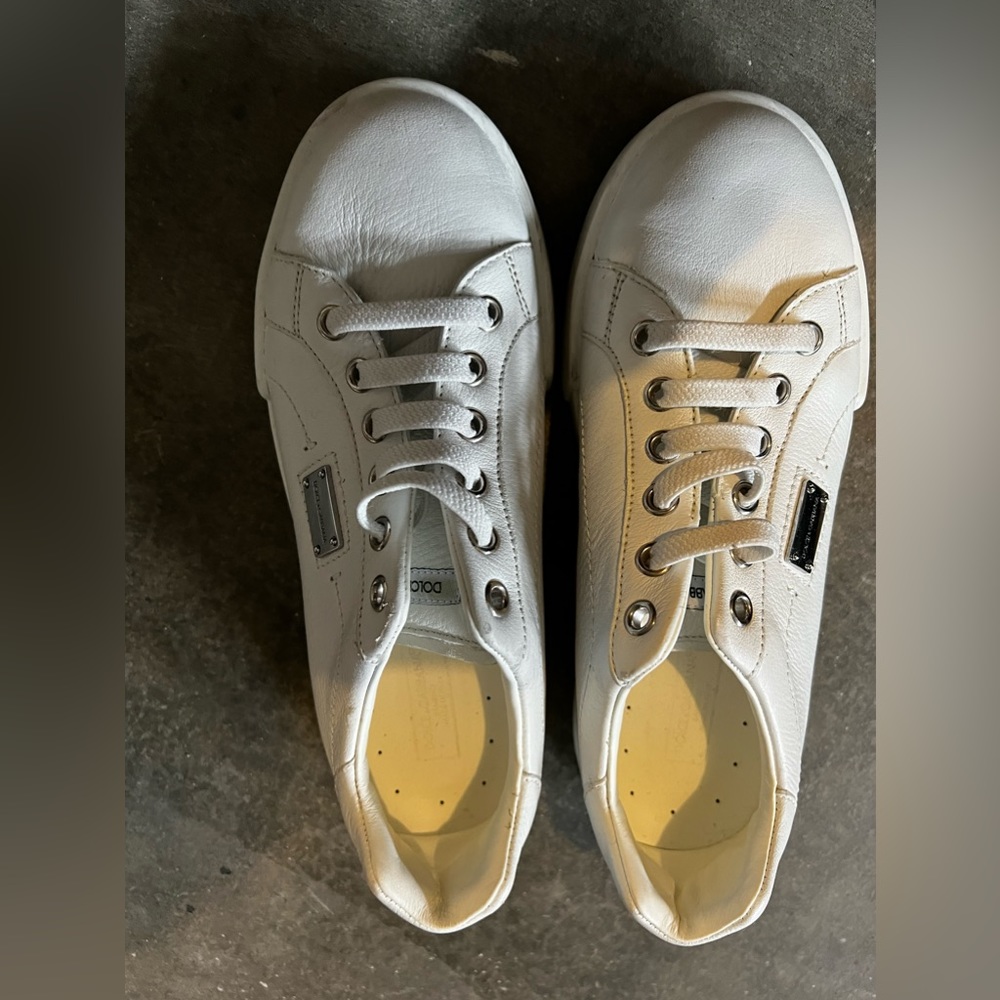 Dolce & Gabbana size 35 (3.5 is) in white.
